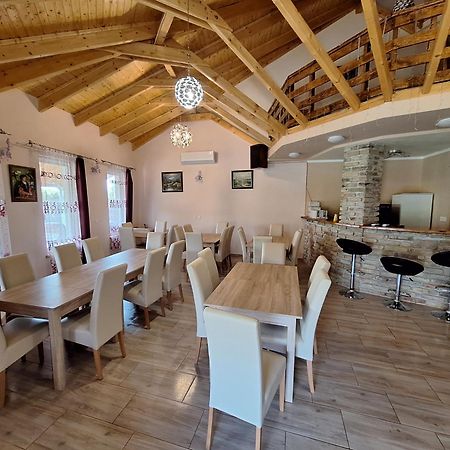 Cserke Holdfeny Apartman Cserkeszőlő Bagian luar foto